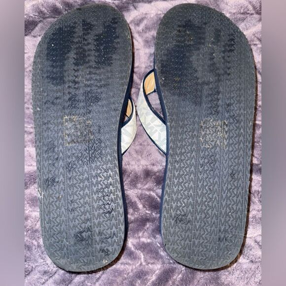 Michael Kors Monogram Flip Flops - Picture 3 of 8